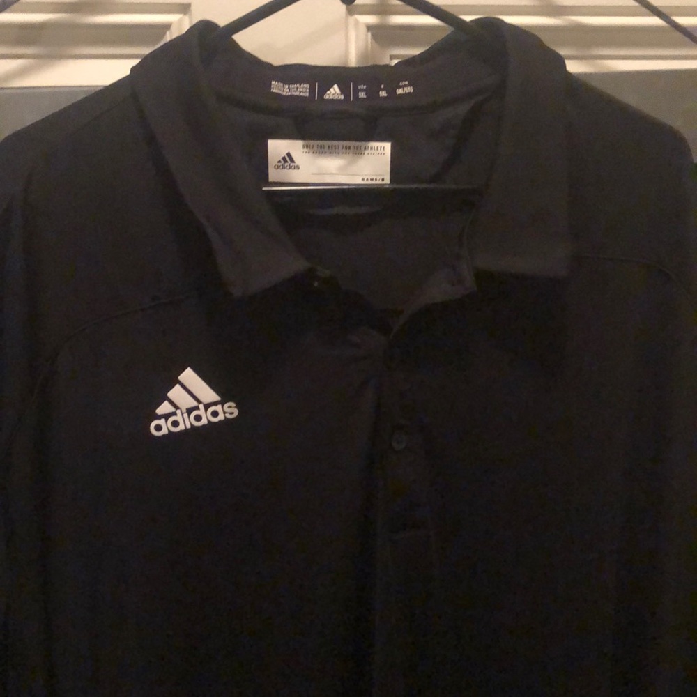 5xl Adidas black shirt